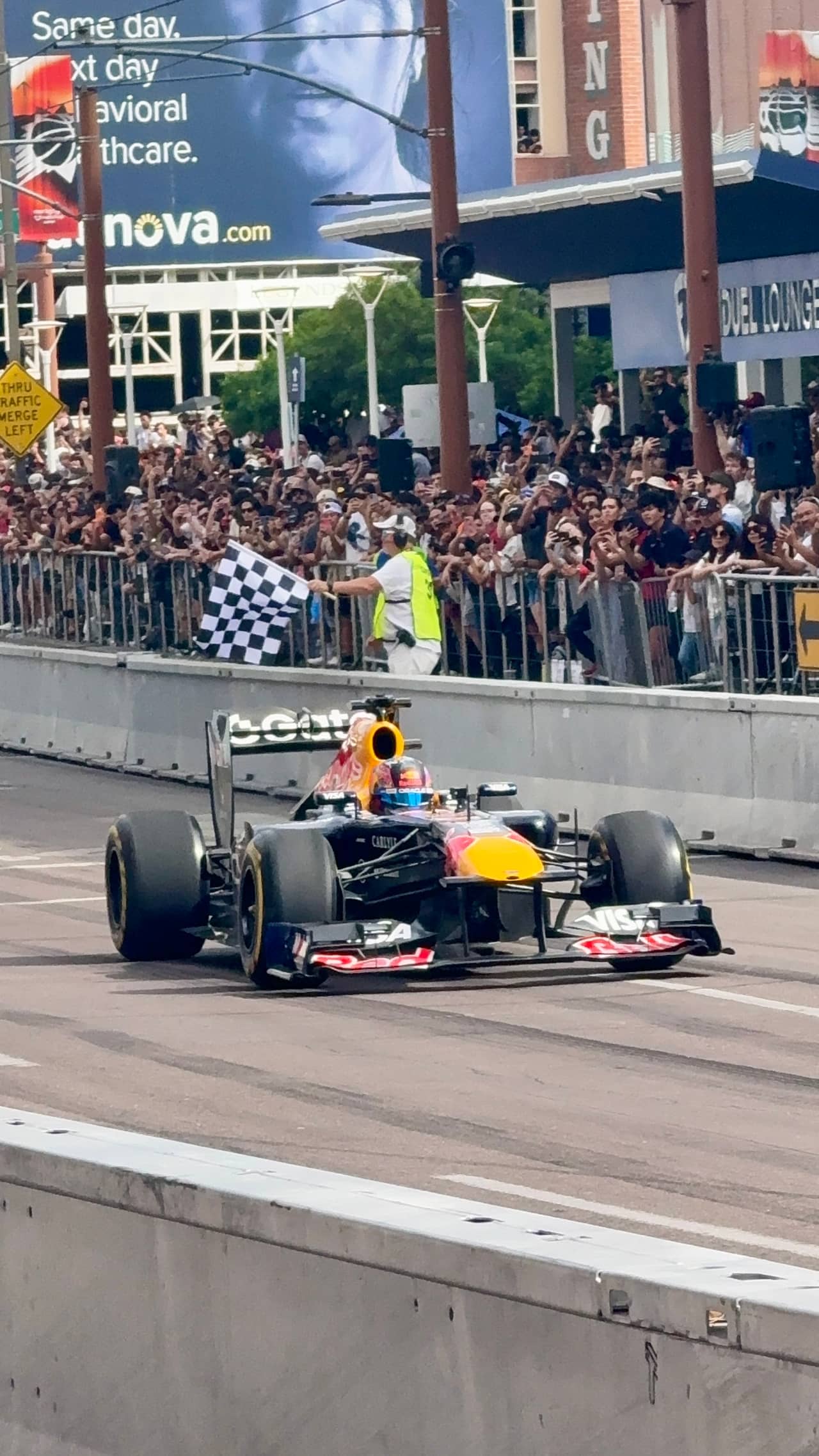 Red Bull Racing RB7 (2011) Formula 1 Car spotted by nixon24